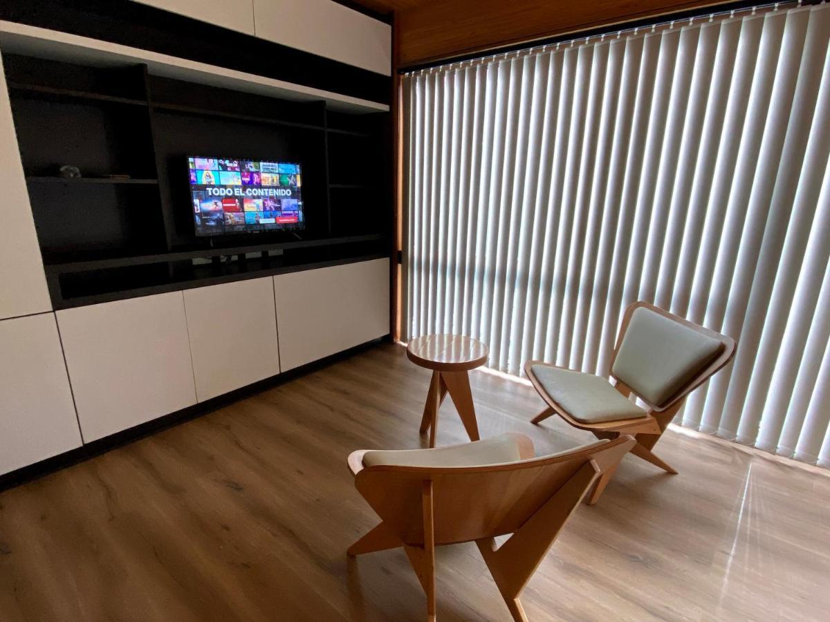 Апартаменти Rahue, Monoambiente Centrico Con Patio Propio Сан-Мартін-де-лос-Андес Екстер'єр фото