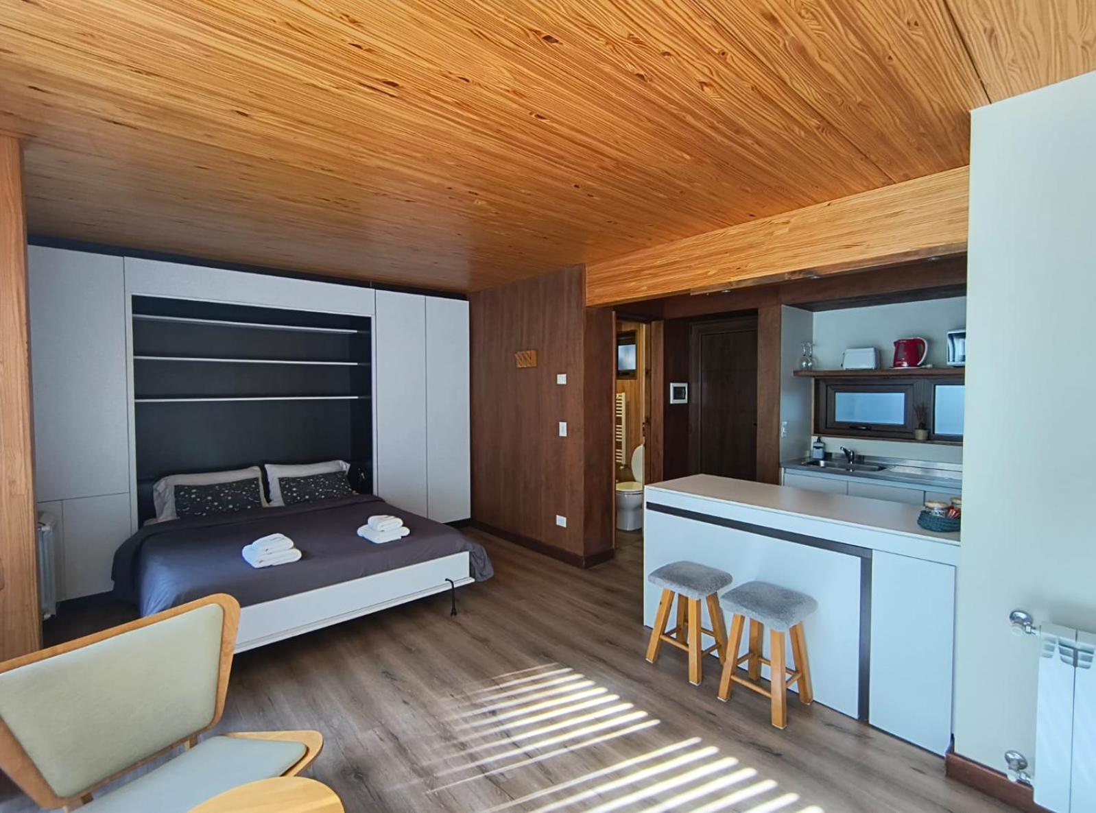 Апартаменти Rahue, Monoambiente Centrico Con Patio Propio Сан-Мартін-де-лос-Андес Екстер'єр фото